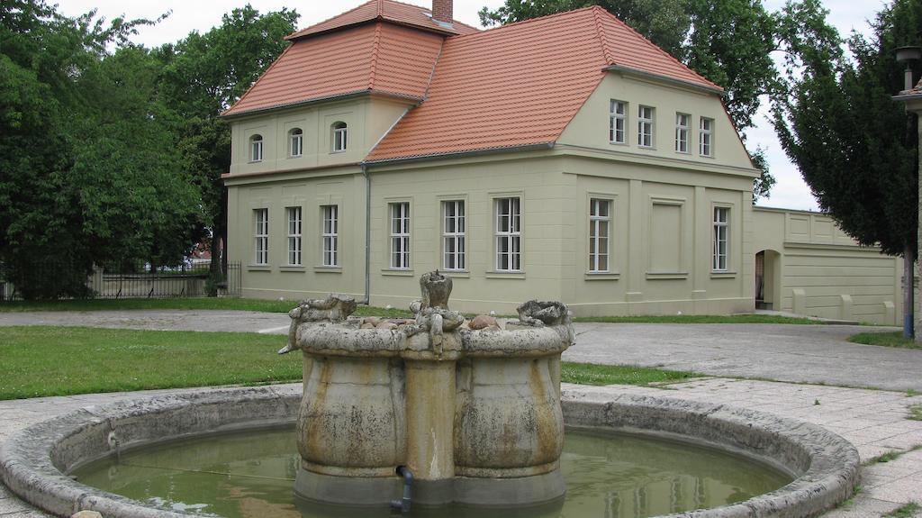 Gästehaus Schloss Plaue Brandenburg an der Havel Exterior foto